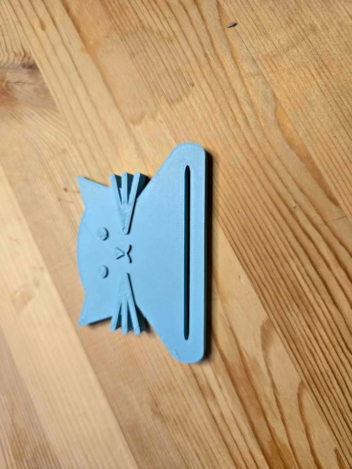 3D Printed Cat-Shaped Toothpaste Squeezer – Teal
