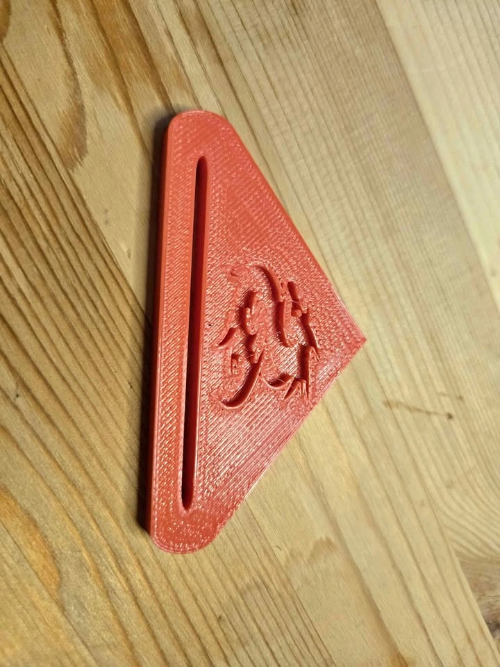 3D Printed Toothpaste Squeezer – Red Dragon Design – Tube Roller