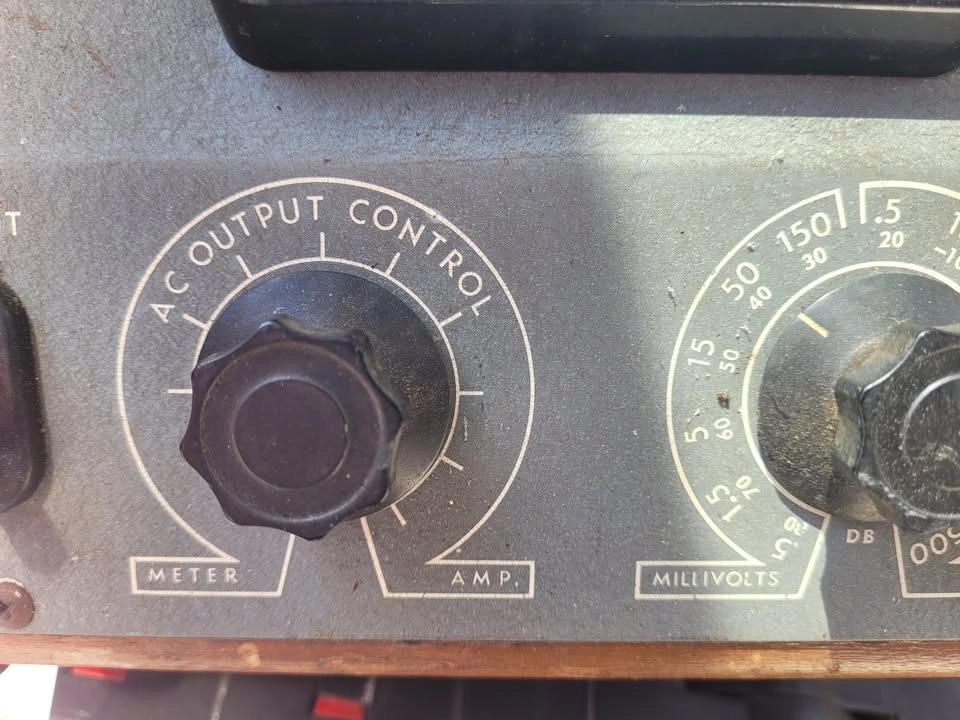 Vintage Instrument Electronics 47 audio frequency voltmeter - photo 2