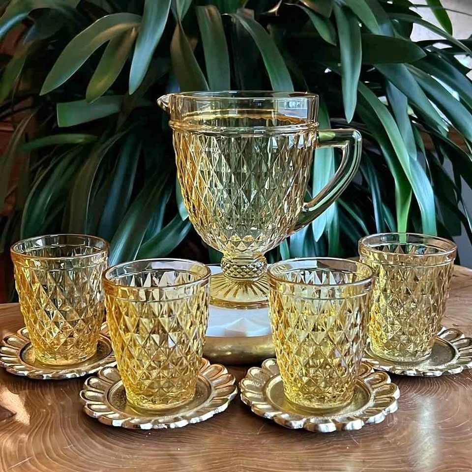 Glass jug and 4 glasses set