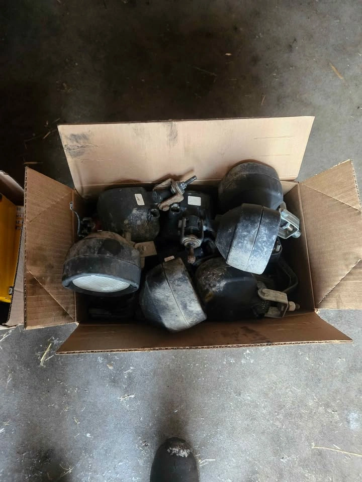 New and used heavy equipment lights - photo 2