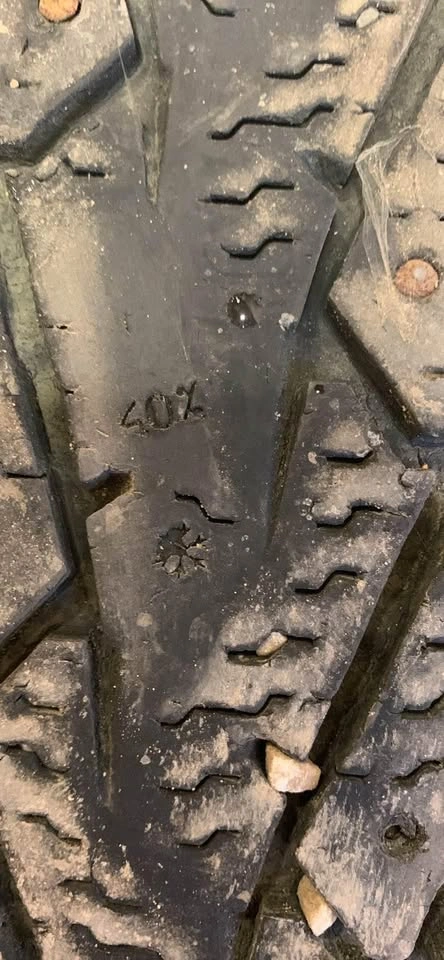 3 Nokian Snow Tires - photo 3