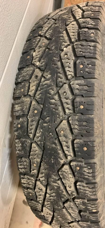 3 Nokian Snow Tires - photo 4