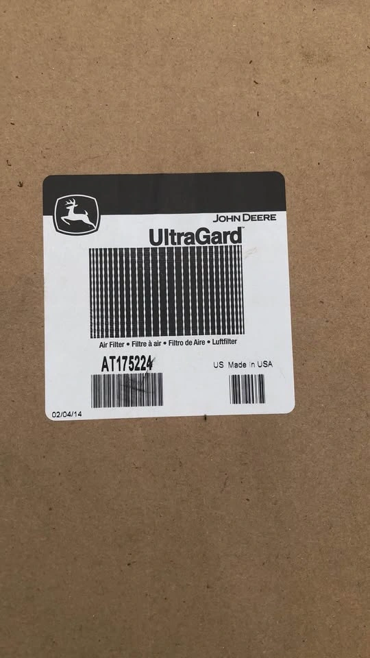 John Deere air filters - photo 2