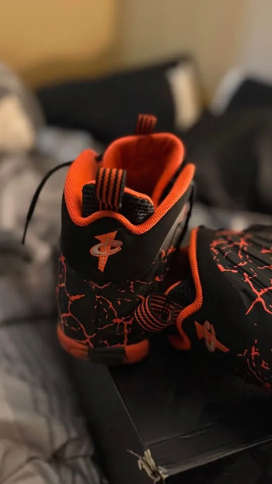 Nike Air Foamposite One - photo 2