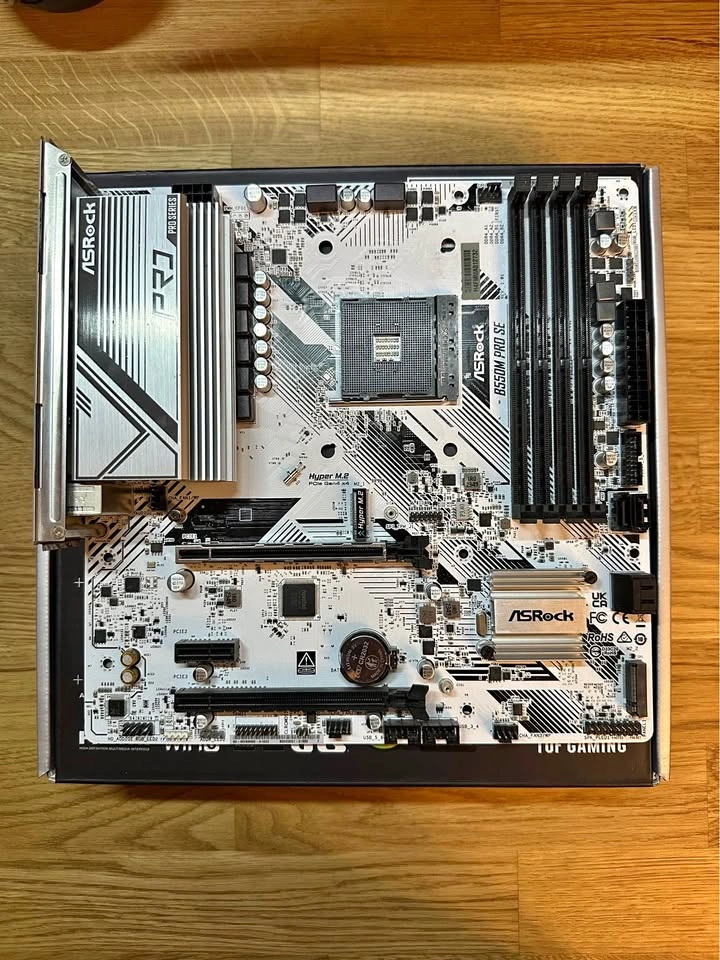 ASRock B550M Pro SE White AM4 Motherboard – Ryzen 5000 Ready