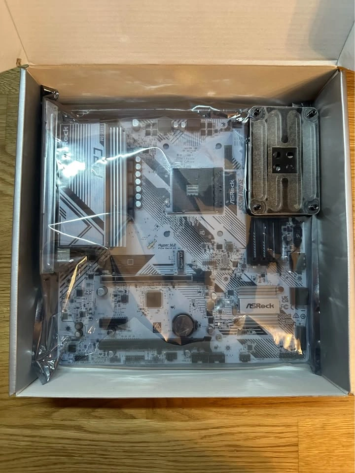 ASRock B550M Pro SE White AM4 Motherboard – Ryzen 5000 Ready - photo 3