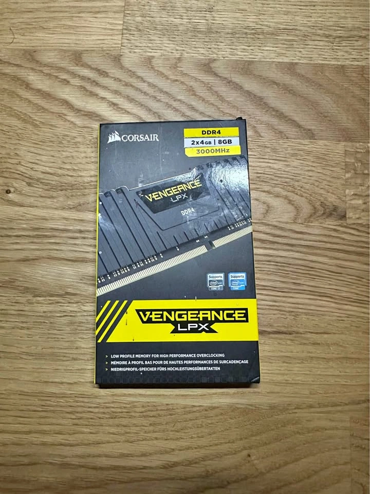 Corsair Vengeance LPX 8GB (2x4GB) DDR4 3000MHz