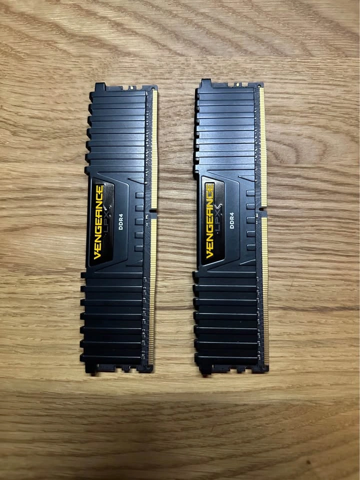 Corsair Vengeance LPX 8GB (2x4GB) DDR4 3000MHz - photo 3