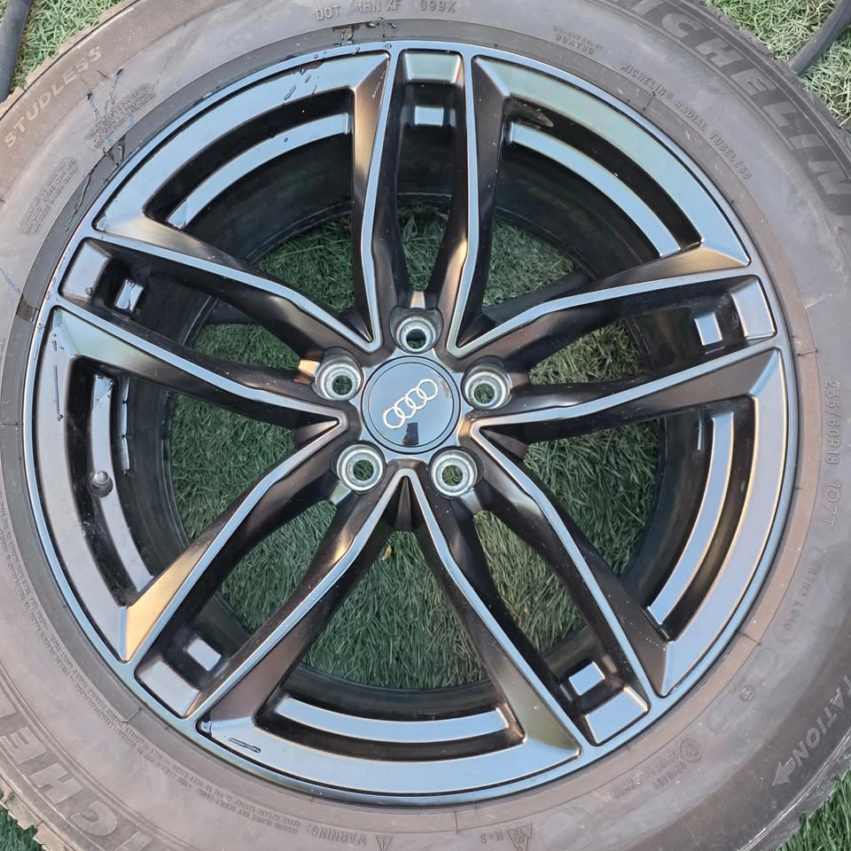 235/60/18 Michelin Winter Tires 90% Tread with 5x112 Rims - photo 5