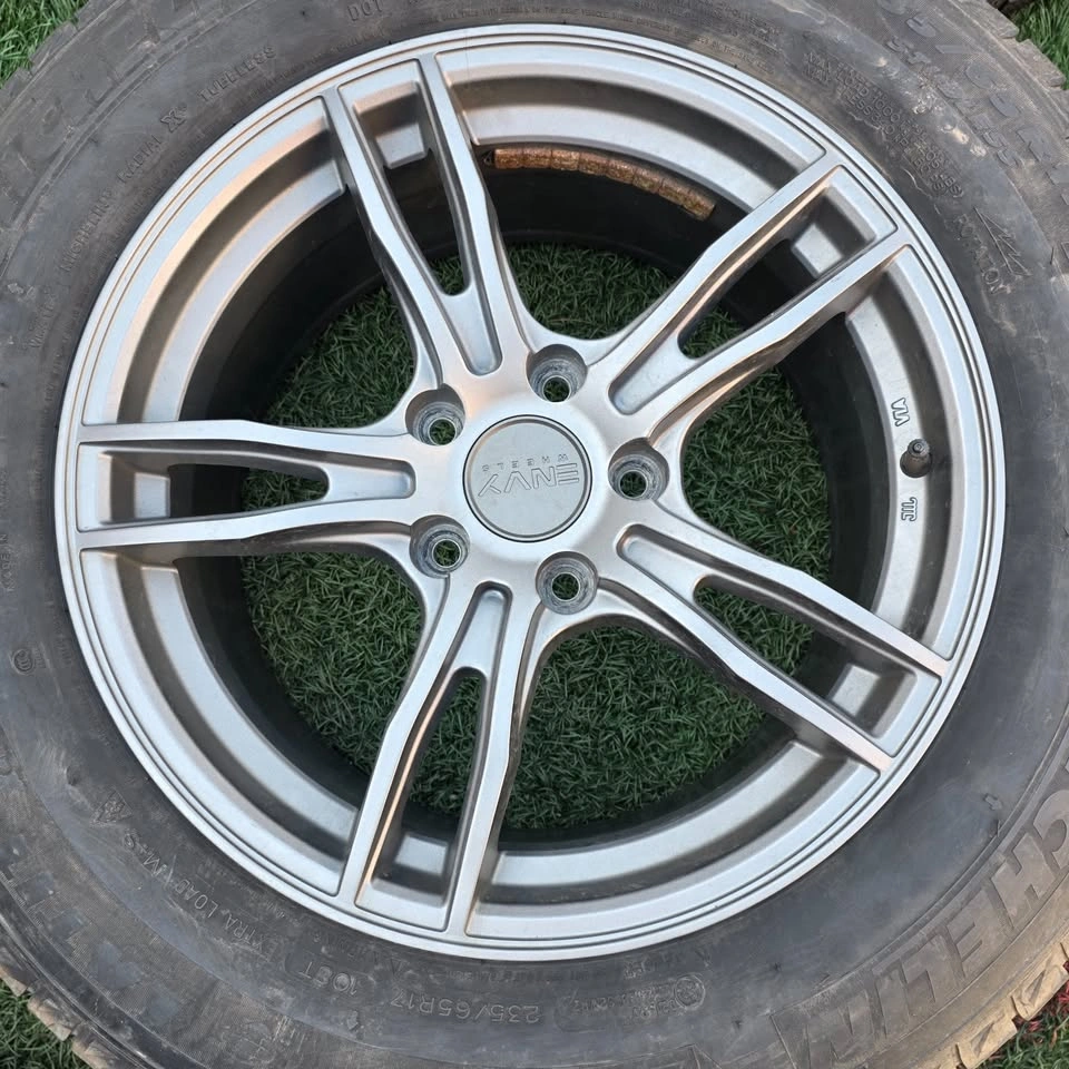 235/65/17 Michelin winter tires with Envy alloy 5x120 - photo 3