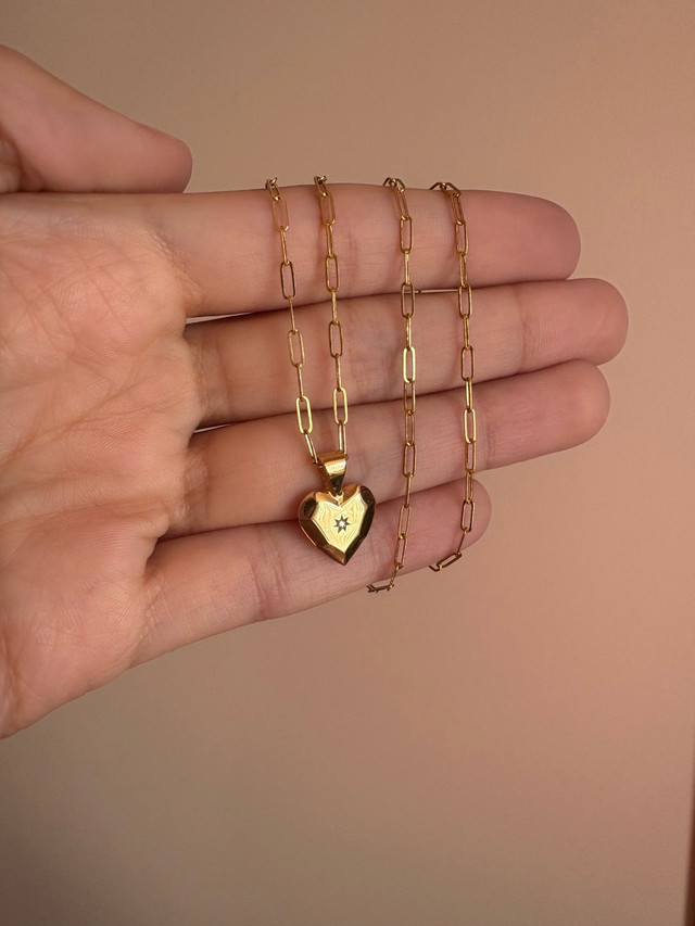 LAST CHANCE/ 9K Gold Filled Heart Necklace