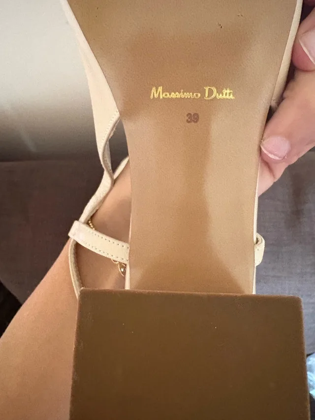 MASSIMO DUTTI Off White heels size 8 image indicator(4)