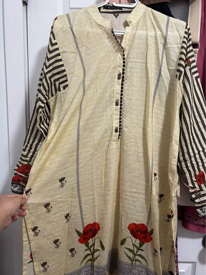 J. 2 pc women Pakistani dress - photo 3