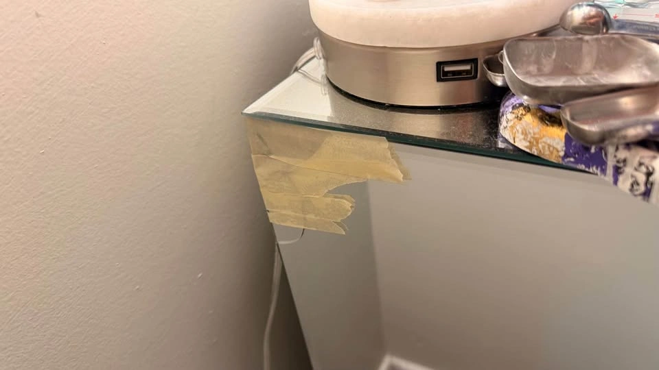 Mirror Nightstand - photo 4