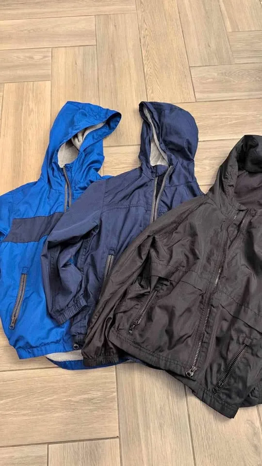 GAP jersey lined windbreaker jackets (size small) fits 6/7 thumbnail