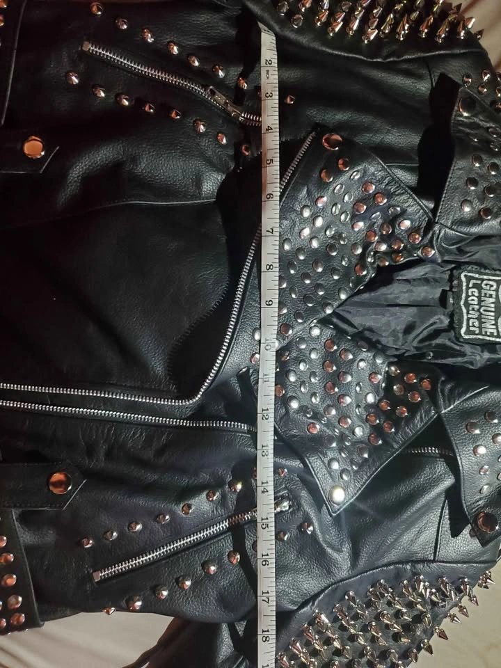 100% genuine leather studded spike moto jacket - photo 4