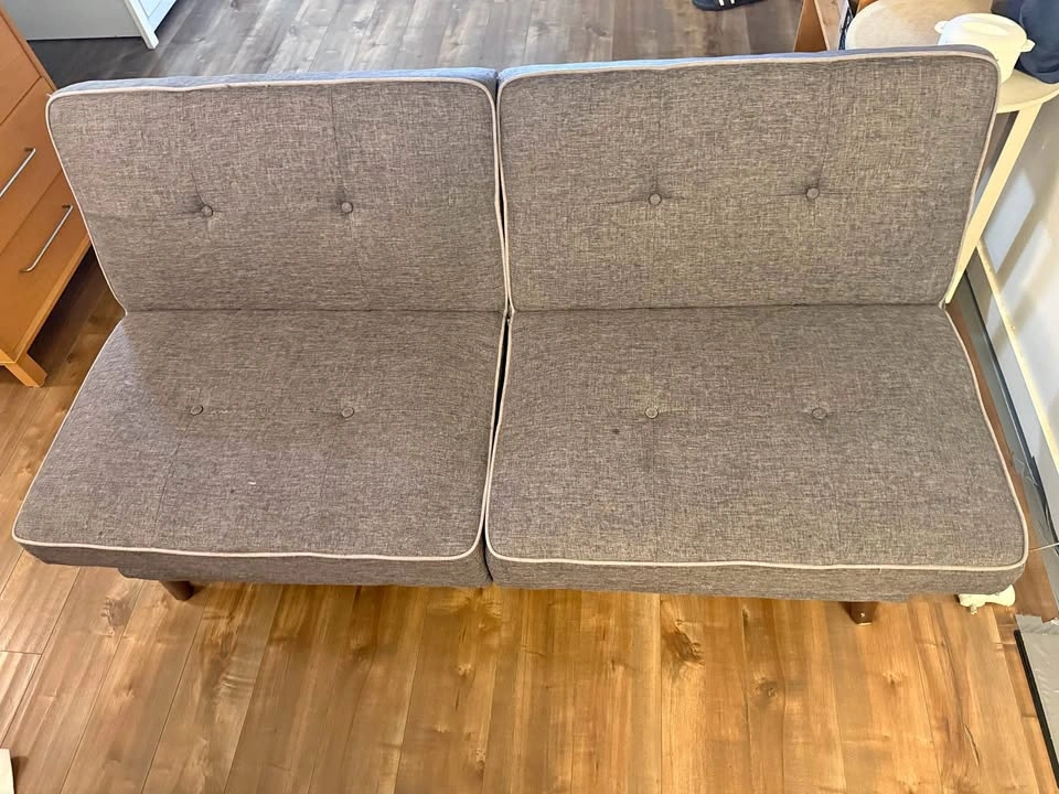 Sofa that becomes bed!