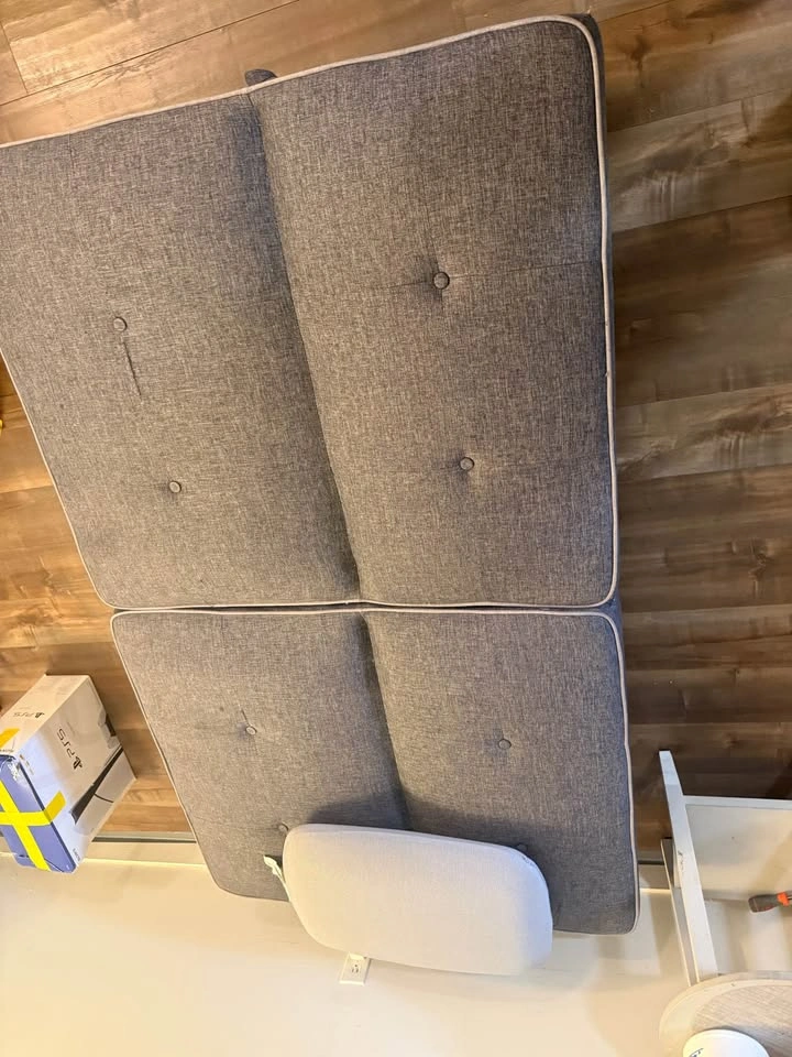 Sofa that becomes bed! - photo 2