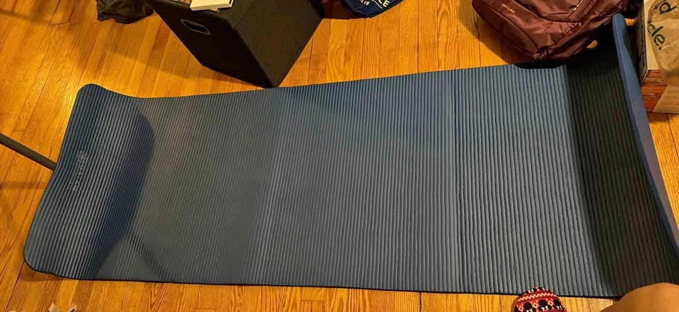 Free yoga mat with bag