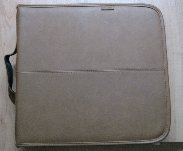 CD, DVD, Blu-Ray Carry on album type case (perfect condition) - photo 2