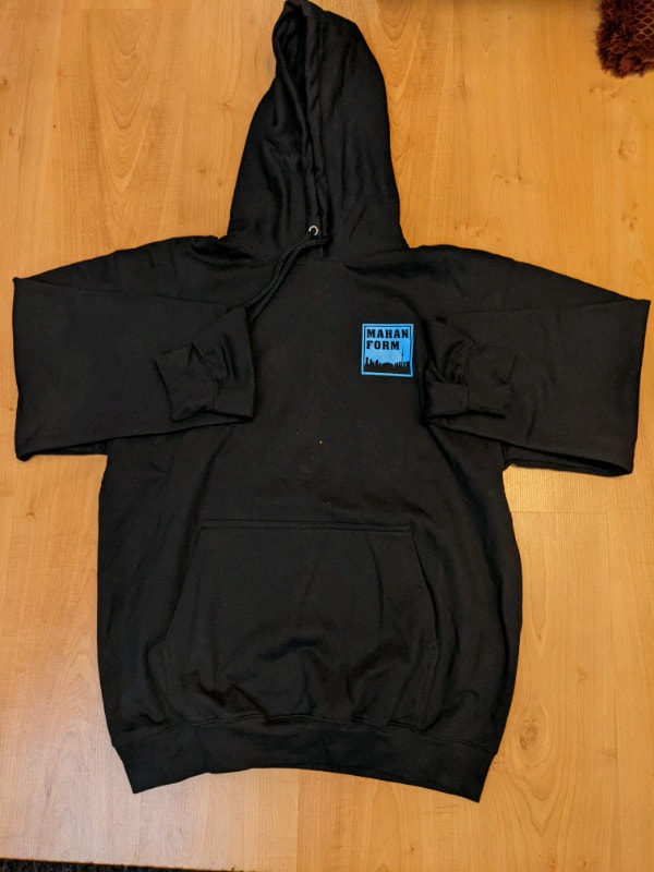 L/G Long sleeve black hoodie (autumn season) - photo 2