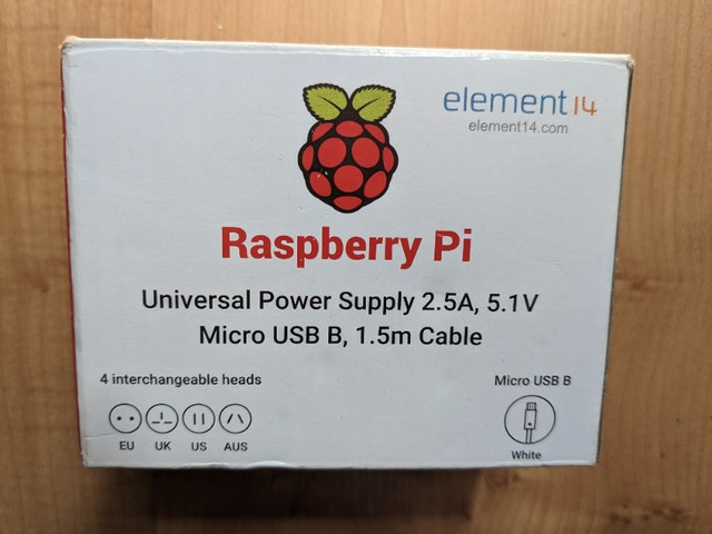 Raspberry PI universal power adapter 2.5A 5.1v