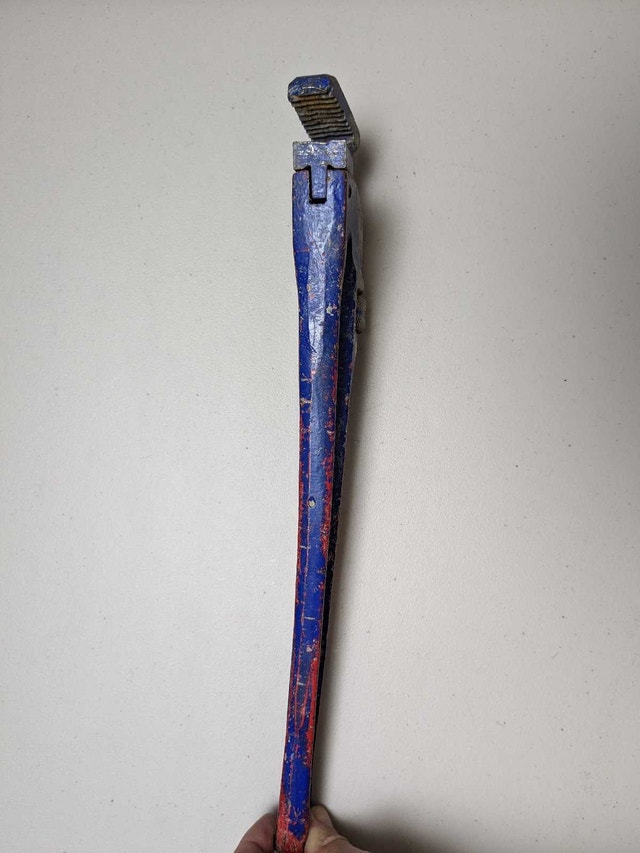 15" Pipe wrench - photo 2