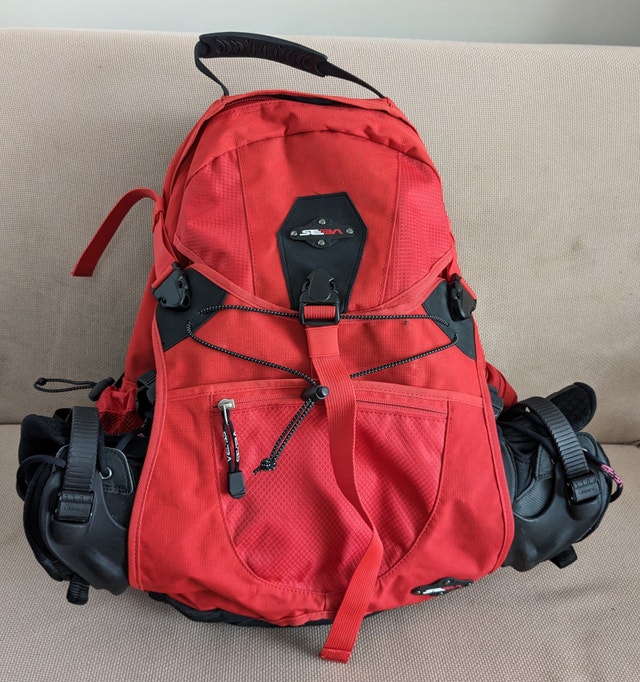 Large inline rollerblade Backpack (READ AD)