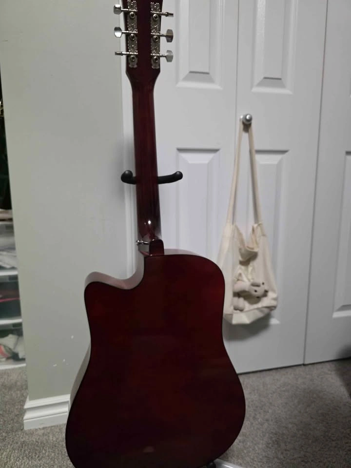 Acoustic Guitar - photo 2