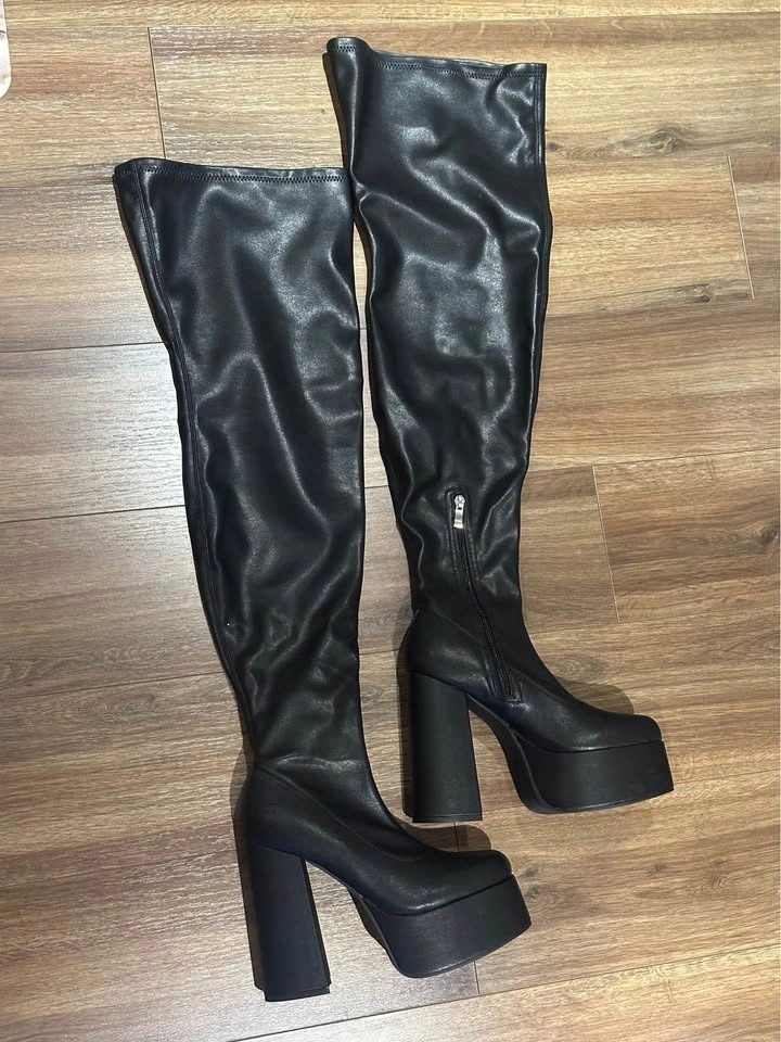 KOI Thigh High Boots WIDE size 8 - photo 2