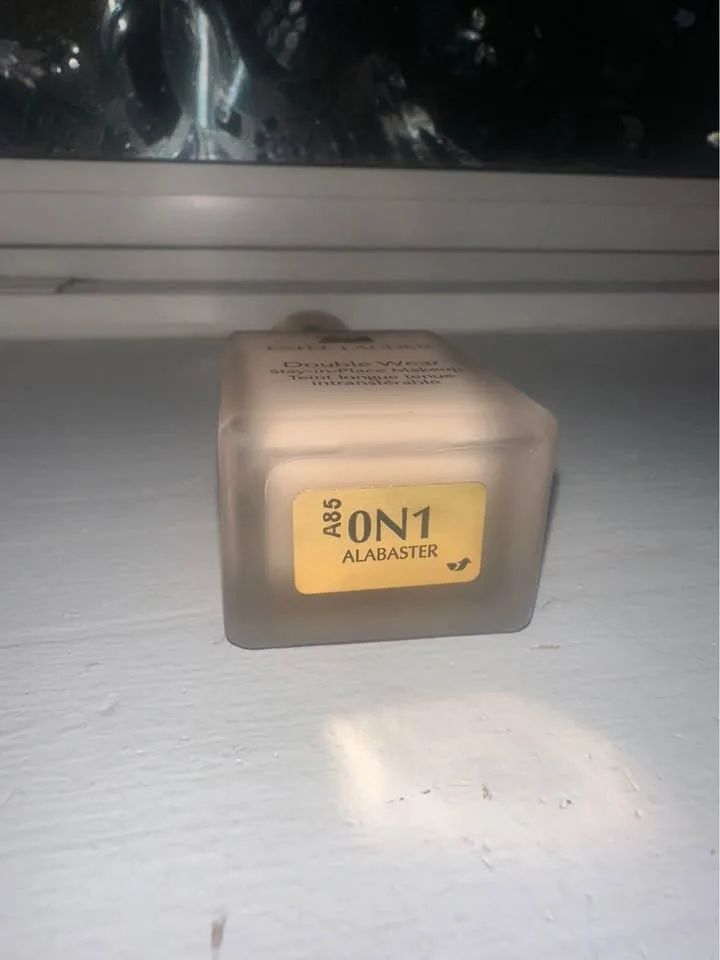 Foundation Estée Lauder Alabaster - photo 2