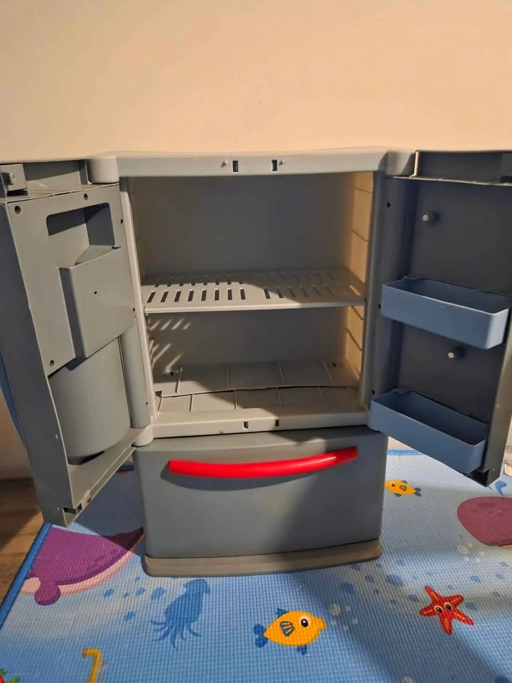 Little Tikes Refrigerator - photo 2