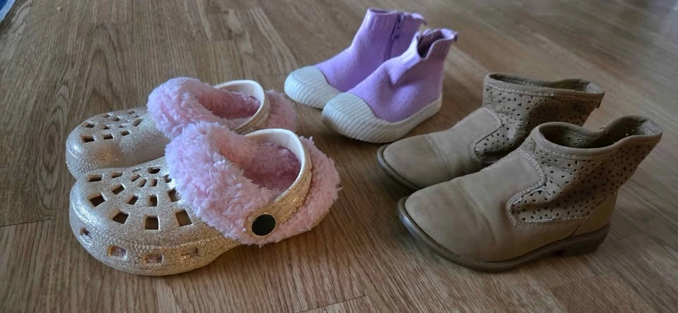 Girls Shoes Bundle - photo 3