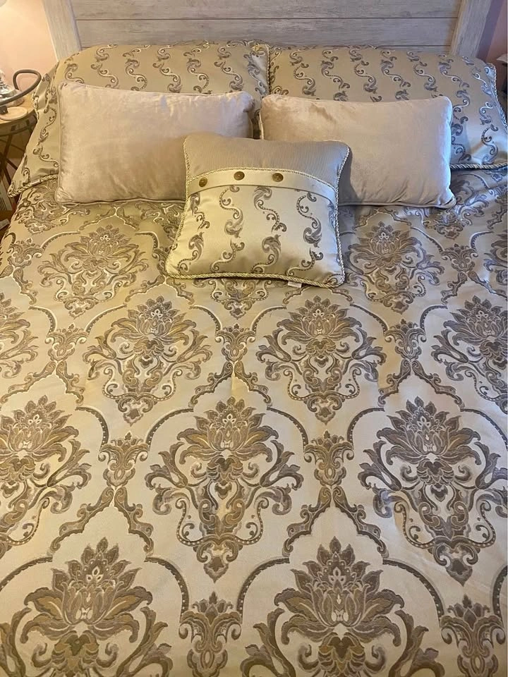 Quality King Comforter Set and Throw Pillows (Macy’s)