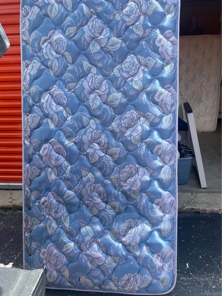Twin Mattress and Box Spring $50, mattress cover $10 - photo 2