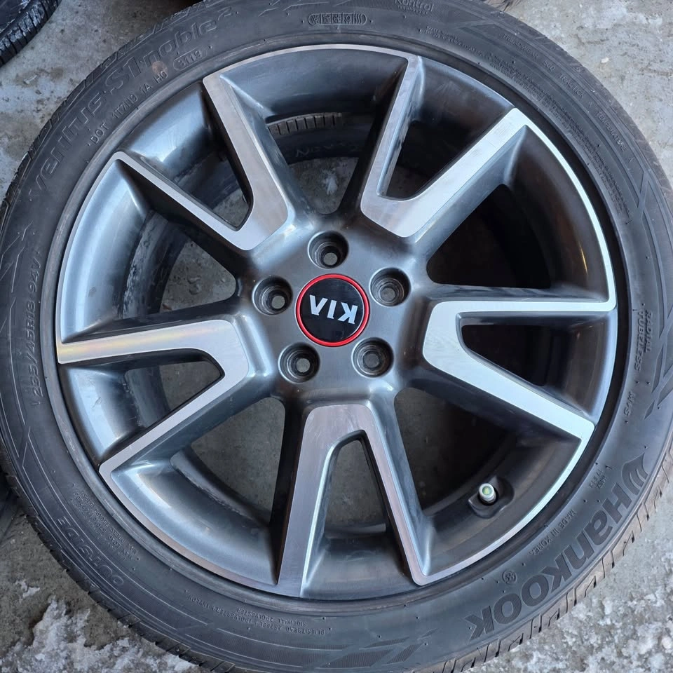 235/45/18 Hankook Tires with Kia OEM Alloy Rims 5x114.3 - photo 3