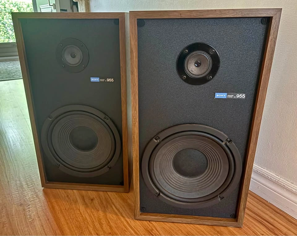 Vintage Mid-70s SONY SS-955 2-Way Speakers (10” Woofer)