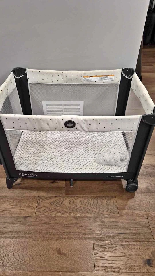 Graco On the Go Zip Playard, Reeves