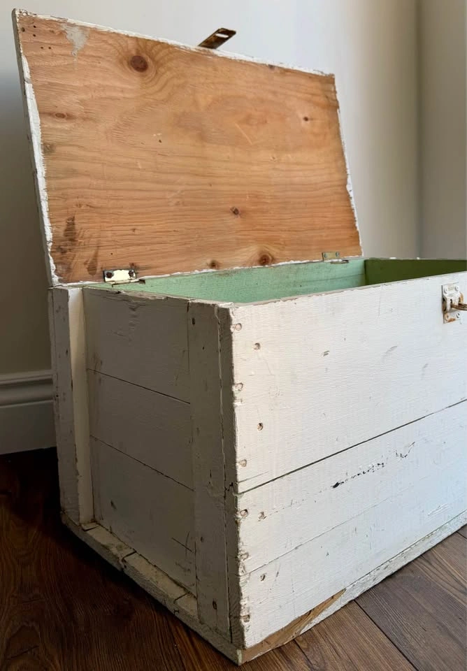 Vintage White Painted Pine Storage Chest | Cottage Farmhouse Bla - photo 4