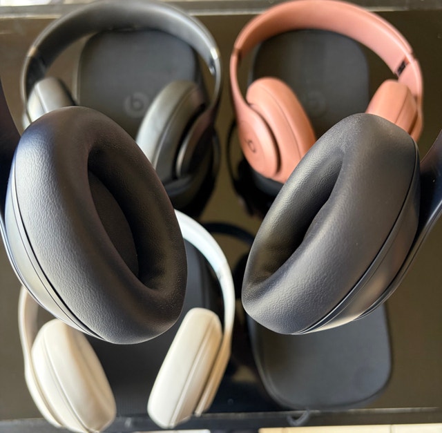 Beats Studio Pro Headphones - photo 5