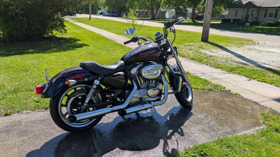 2012 Harley-Davidson Sportster SuperLow - photo 3