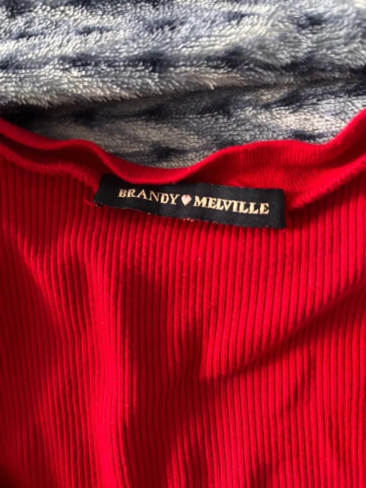 Red Brandy Melville Scoop V Neck Crop baby tee (O/S fits XS-S) - photo 3