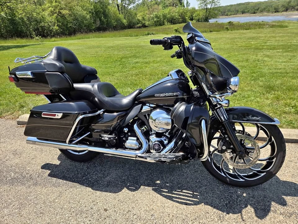 2016 Harley-Davidson flhtk