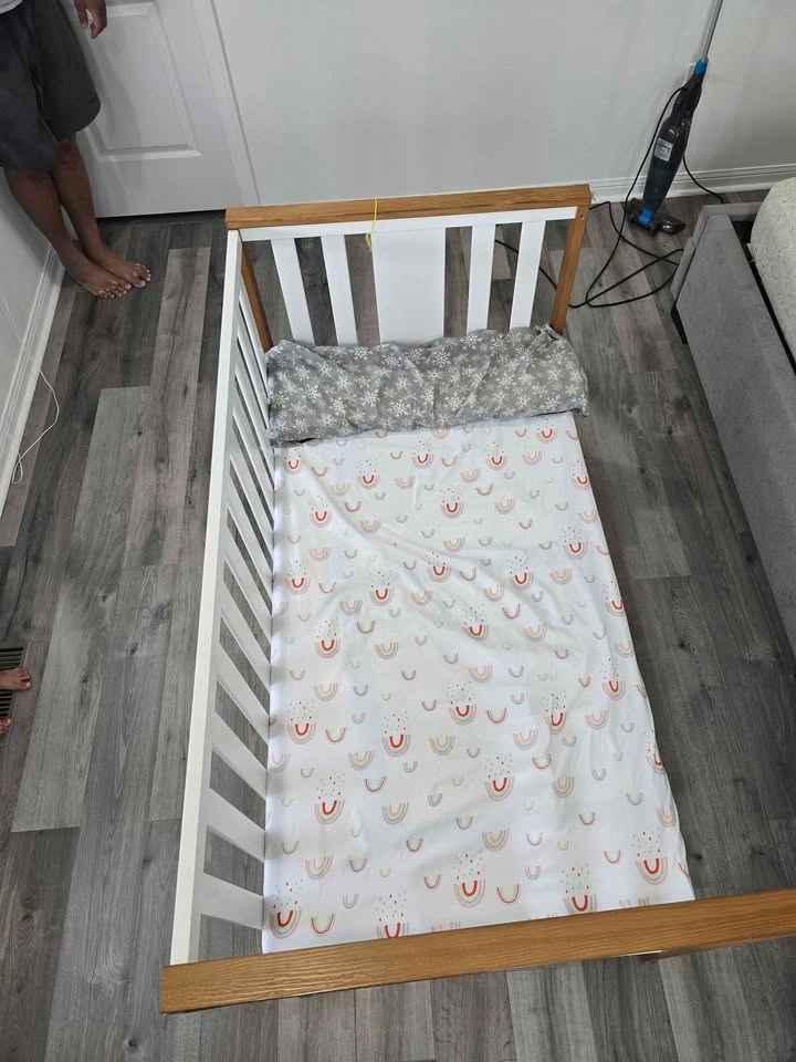 Storkcraft 4-in-1 Convertible Crib + Mattress & 4 Sheets - photo 5