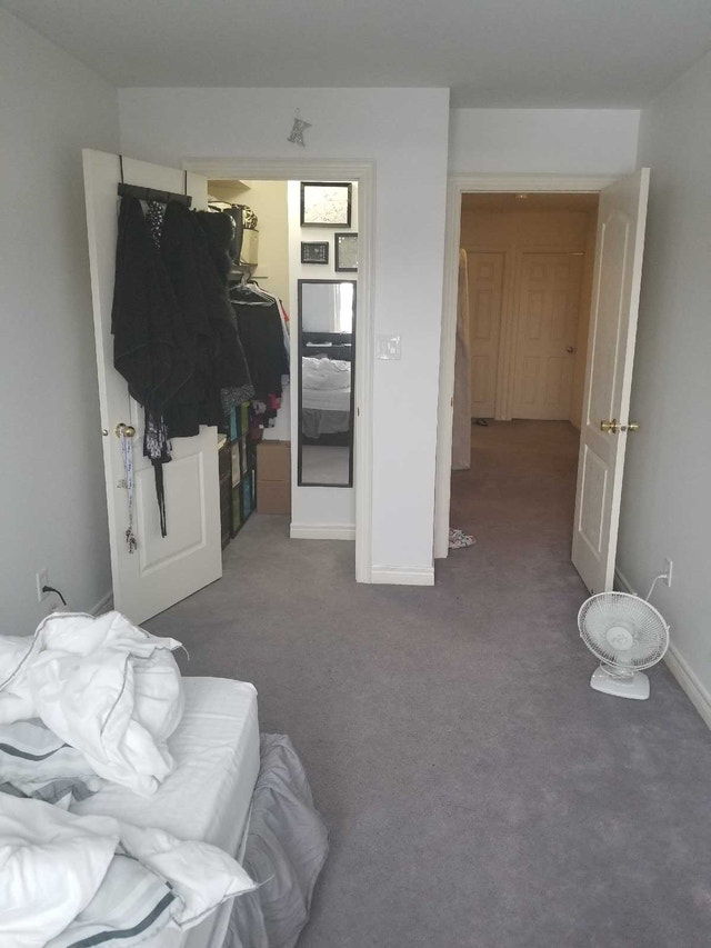 Bright furnished room, walk-in, next to Finch West TTC! - photo 2