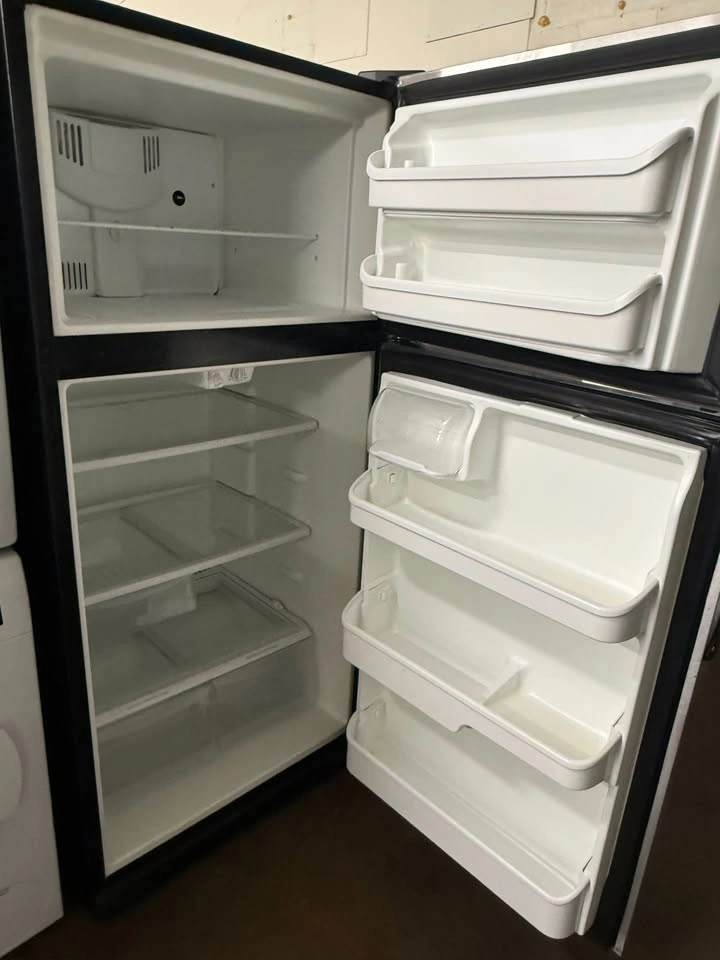 USED FRIDGE 30" STAINLESS STEEL - photo 2