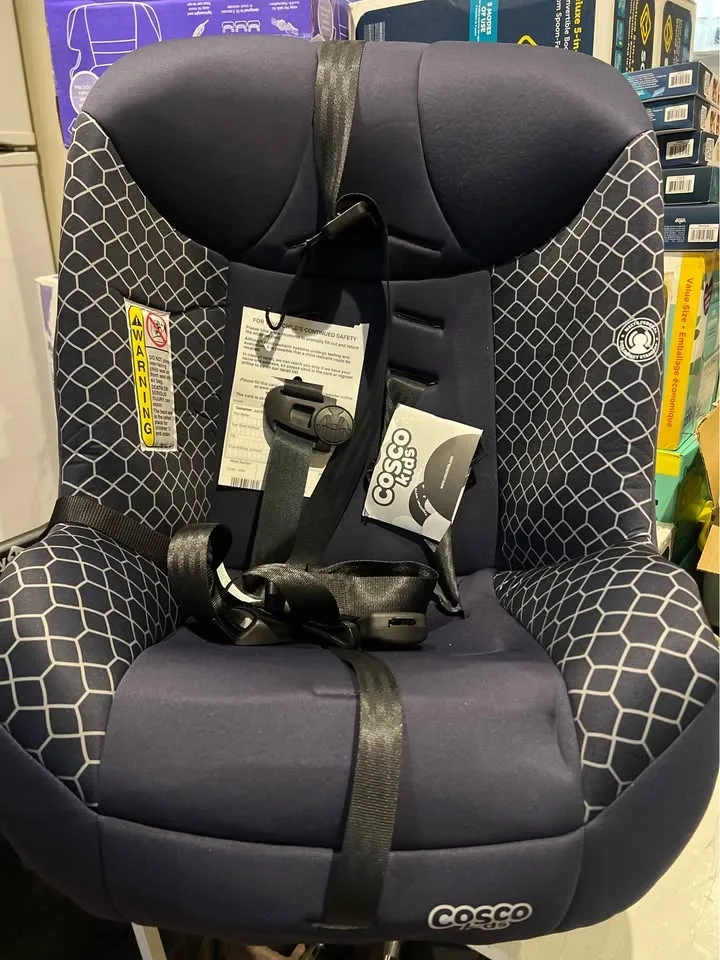 Cosco car seat - photo 2