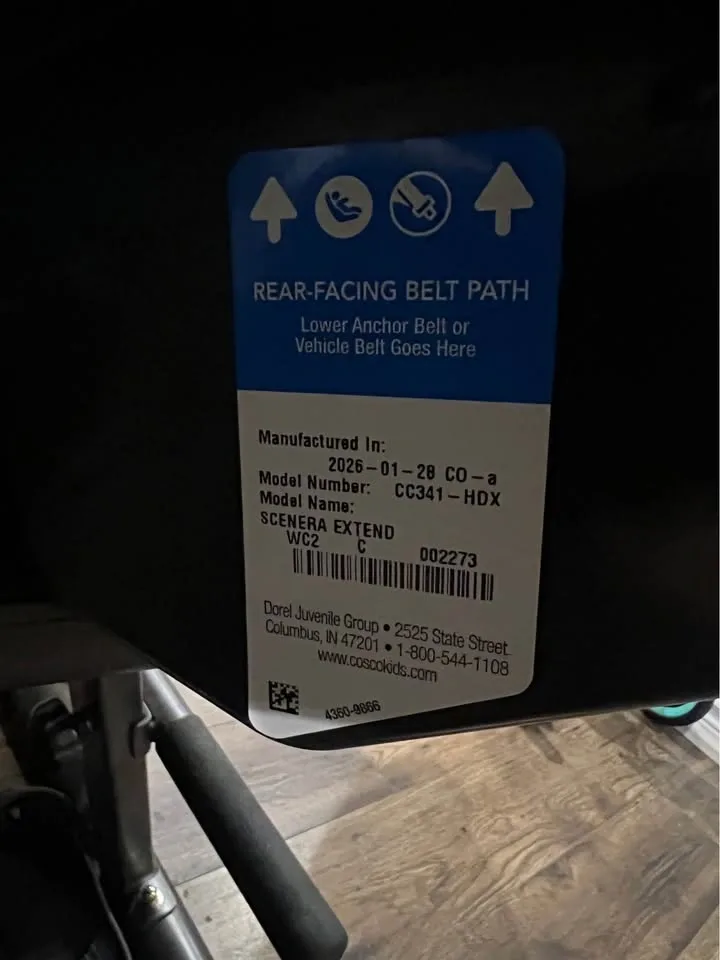 Cosco car seat - photo 4