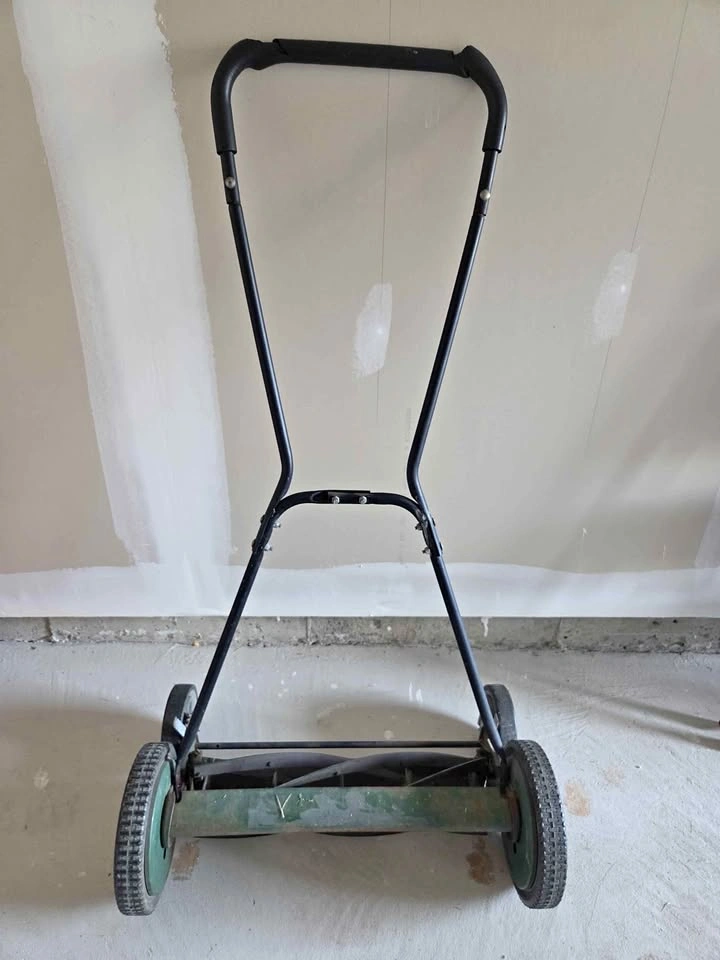 18inch Manual Lawn Mower